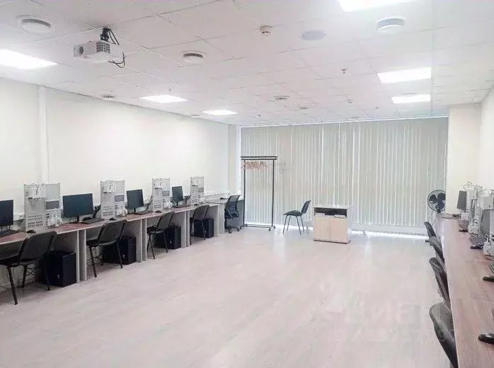 Офис в Москва проезд Завода Серп и Молот, 6к1 (539 м) - Фото 1