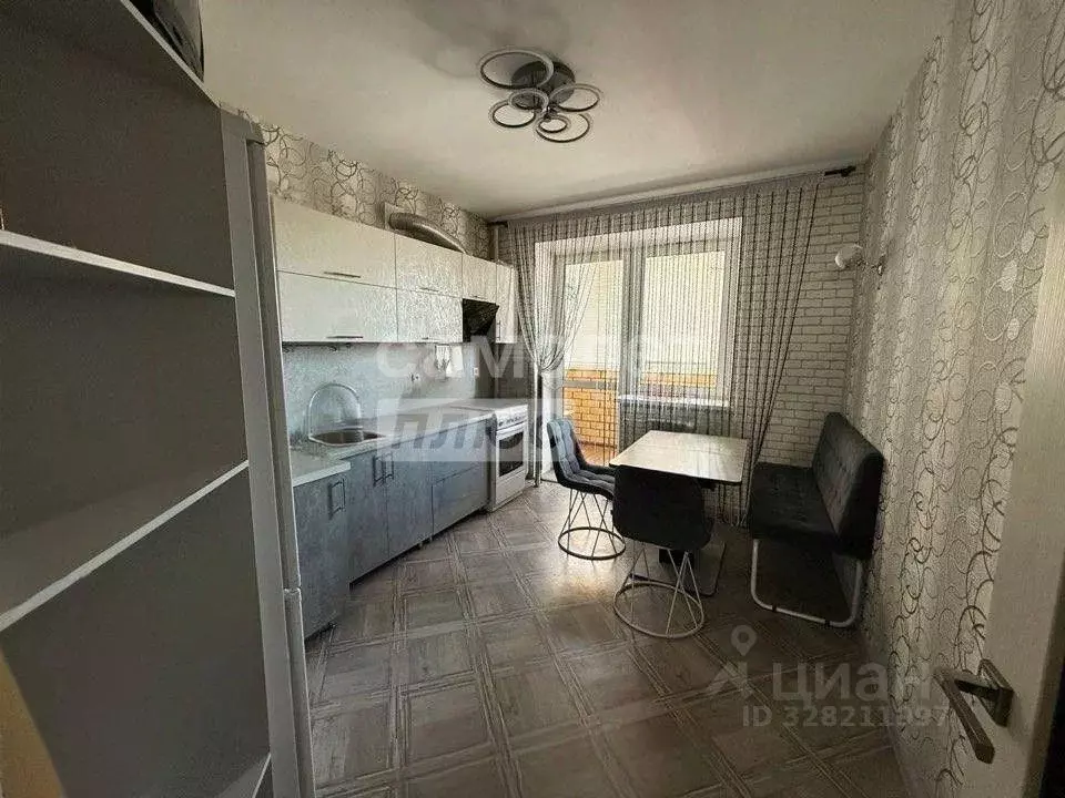 2-к кв. Пензенская область, Кузнецк ул. Ленина, 271 (63.4 м) - Фото 1