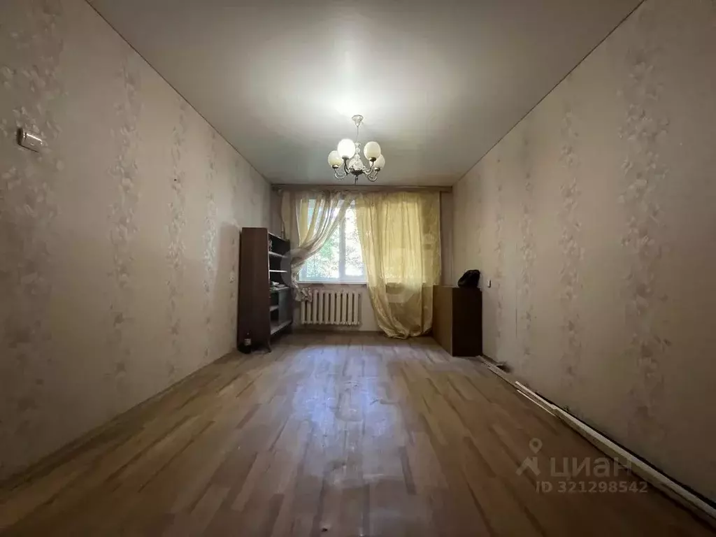 1-к кв. Саратовская область, Саратов ул. Имени И.С. Кутякова, 65 (32.0 ... - Фото 1