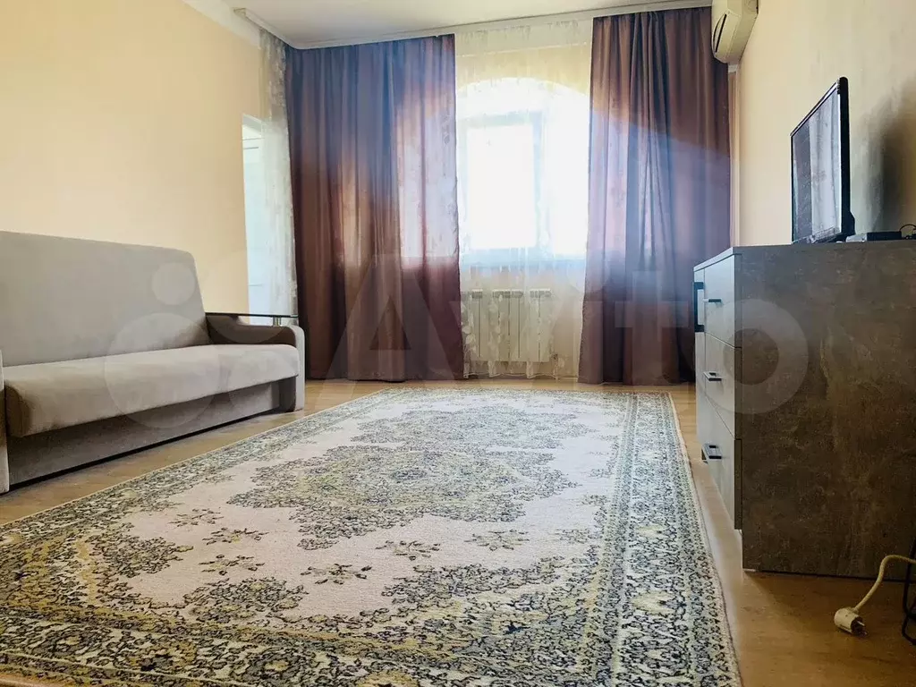 2-к. квартира, 60 м, 6/6 эт. - Фото 0