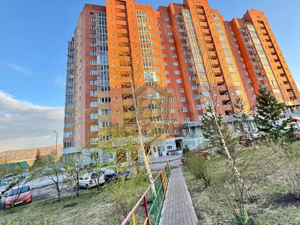 2-к кв. Красноярский край, Красноярск ул. Ладо Кецховели, 17а (58.3 м) - Фото 1
