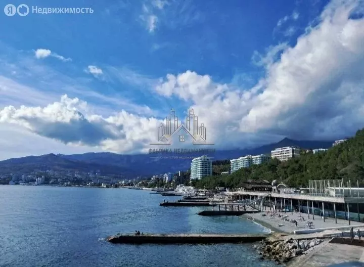 1-комнатная квартира: Алушта, Ялтинская улица, 1 (36 м) - Фото 1