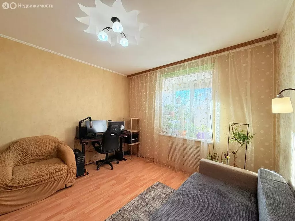 3-комнатная квартира: Комсомольск-на-Амуре, улица Кирова, 31 (99.1 м) - Фото 2