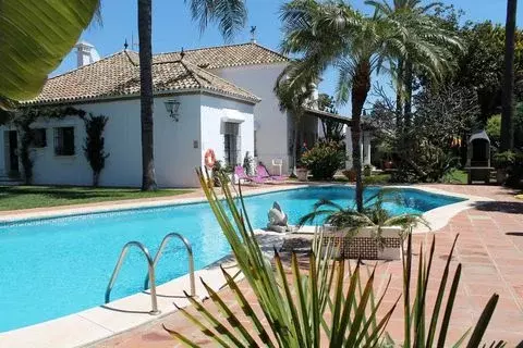 Super Villa " Andaluz" 12 guest 300 meters to the beach and near . - Фото 1