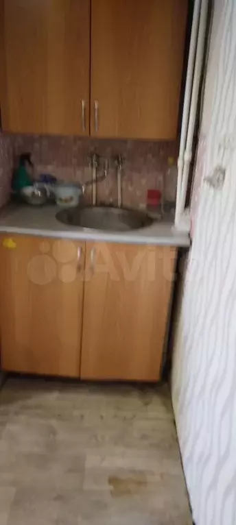 Комната 17 м в 1-к., 1/5 эт. - Фото 1