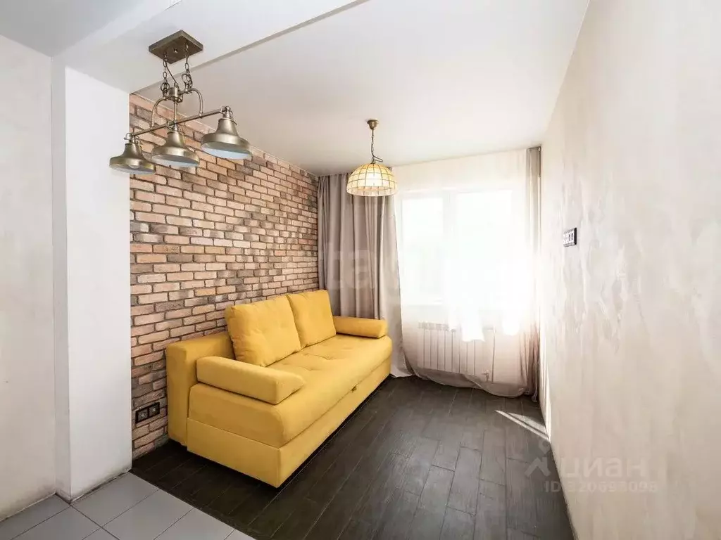 2-к кв. Новосибирская область, Новосибирск Вилюйская ул., 15 (66.5 м) - Фото 1