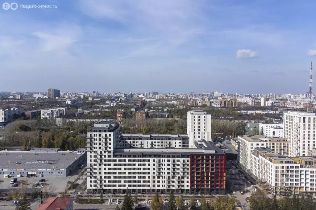 3-комнатная квартира: Тюмень, улица Республики, 205к1 (84.7 м) - Фото 2