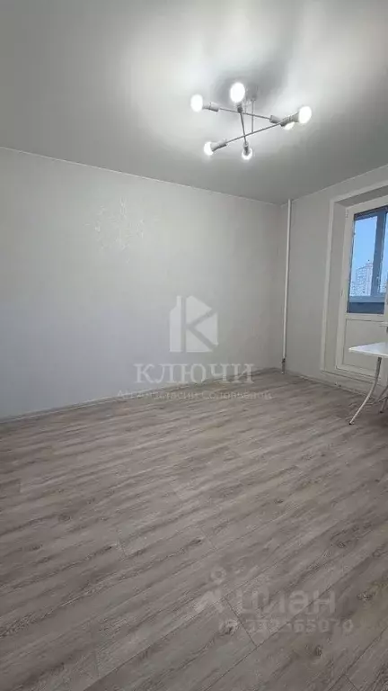 2-к кв. Белгородская область, Белгород ул. Щорса, 55а (54.7 м) - Фото 1