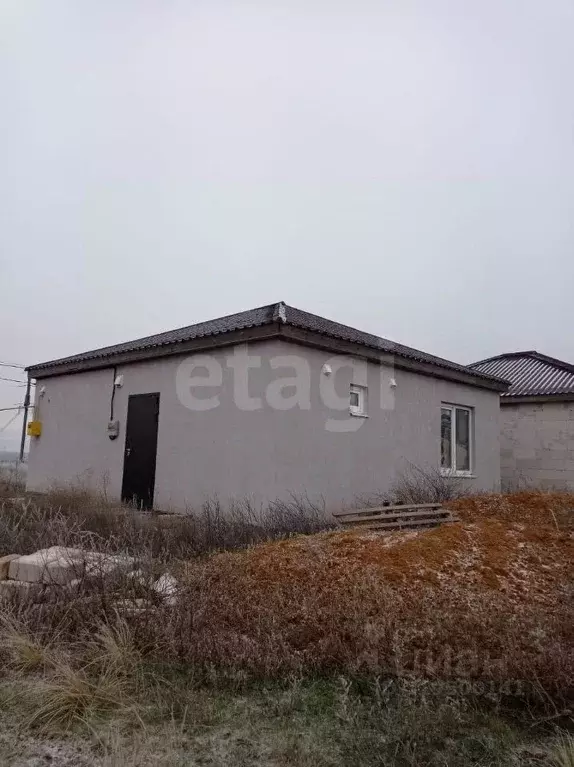 Дом в Калмыкия, Элиста ул. Энергетиков, 24 (51 м) - Фото 1