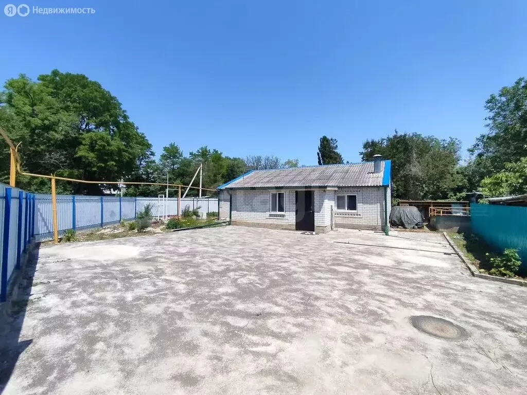 Дом в станица Суворовская, Первомайская улица (61.4 м) - Фото 0
