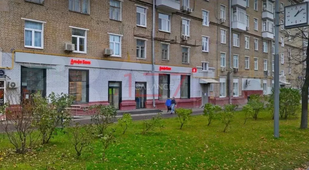 Продам торговое помещение, 251 м - Фото 0