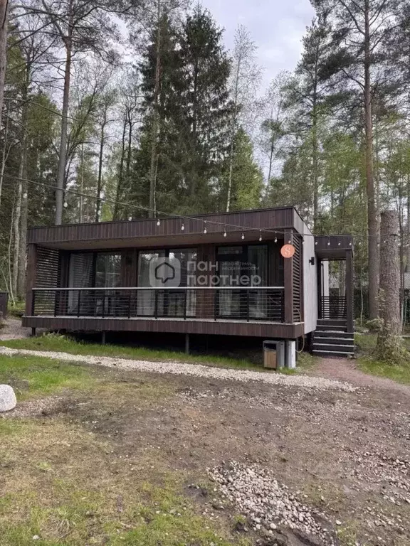 Дом в Ленинградская область, Выборгский район, Приморское городское ... - Фото 1