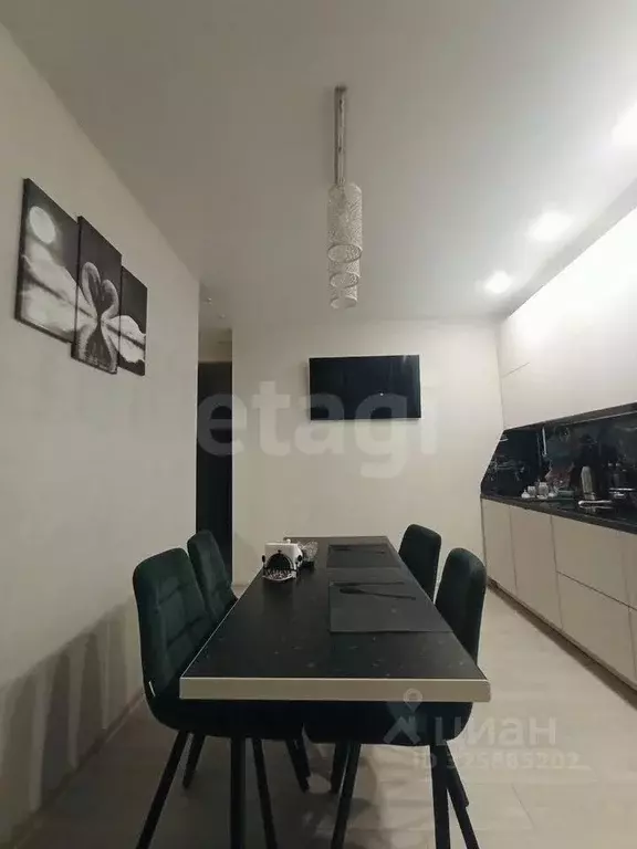 2-к кв. Коми, Сыктывкар Тентюковская ул., 306 (58.0 м) - Фото 1