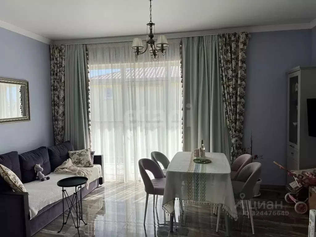 Дом в Крым, Алушта муниципальный округ, с. Лучистое ул. Ай-Серез, 4 ... - Фото 1