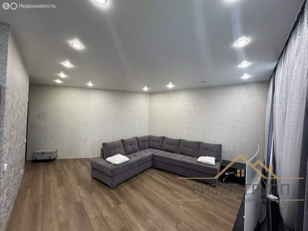 1-комнатная квартира: Казань, улица Оренбургский Тракт, 8Д (37 м) - Фото 1