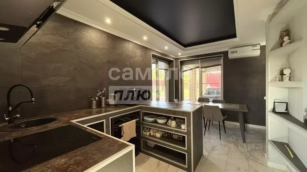 Дом в Волгоградская область, Среднеахтубинский район, Кировское с/пос, ... - Фото 1