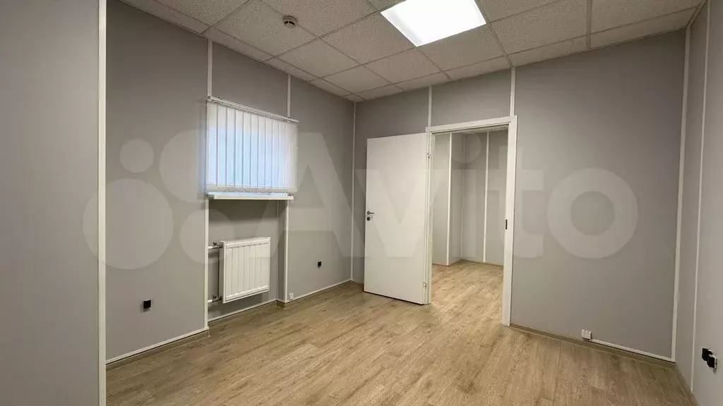 Панорамный офис 157,9м, у метро. всё включено - Фото 1