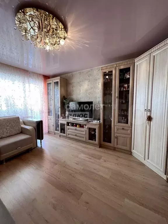 3-к. квартира, 59,7 м, 2/9 эт. - Фото 1