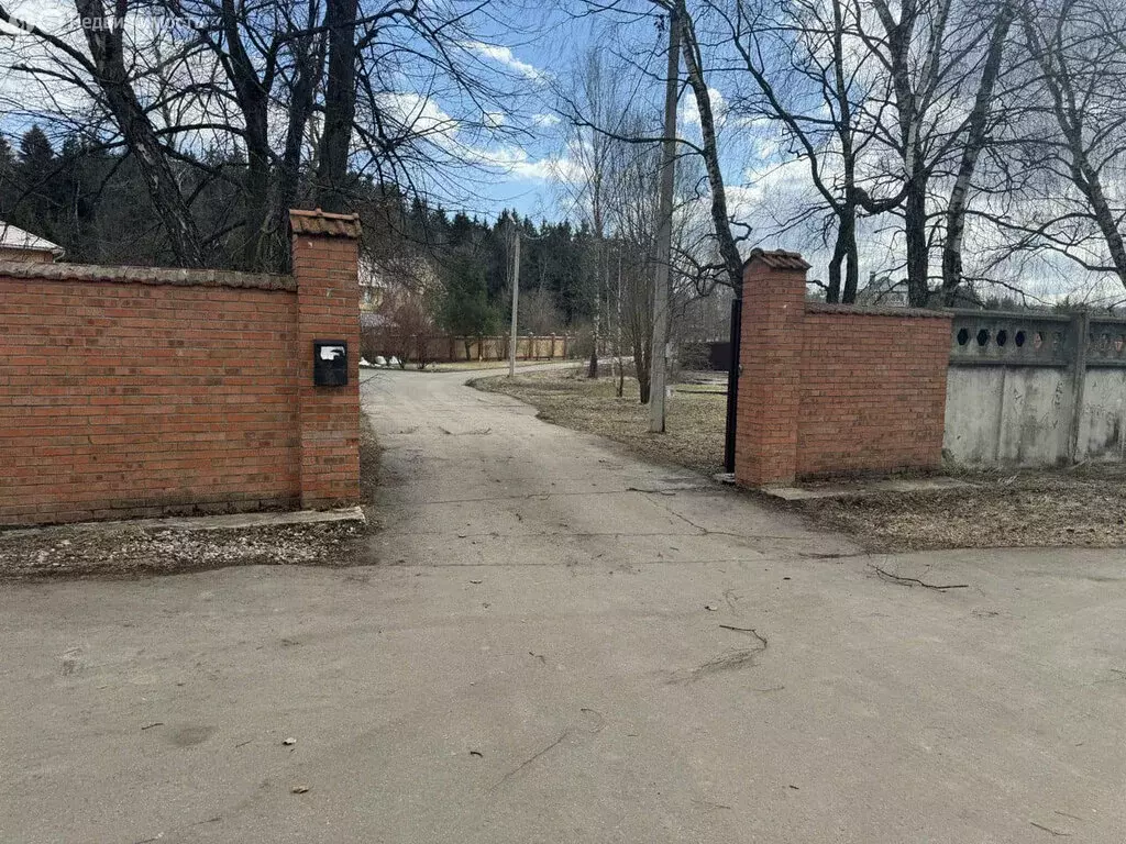 Участок в Москва, ТАО, Краснопахорский район, деревня Сатино-Татарское ... - Фото 0