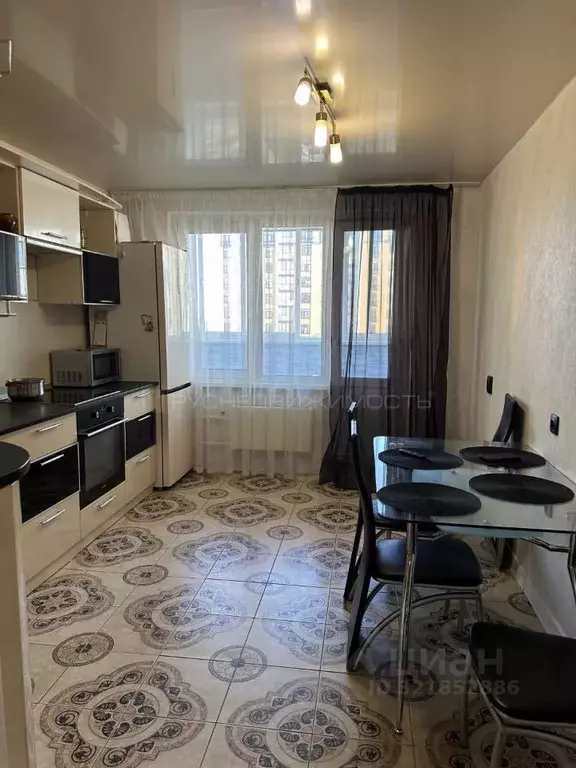 3-к кв. Кировская область, Киров ул. 65-летия Победы, 3 (74.0 м) - Фото 1