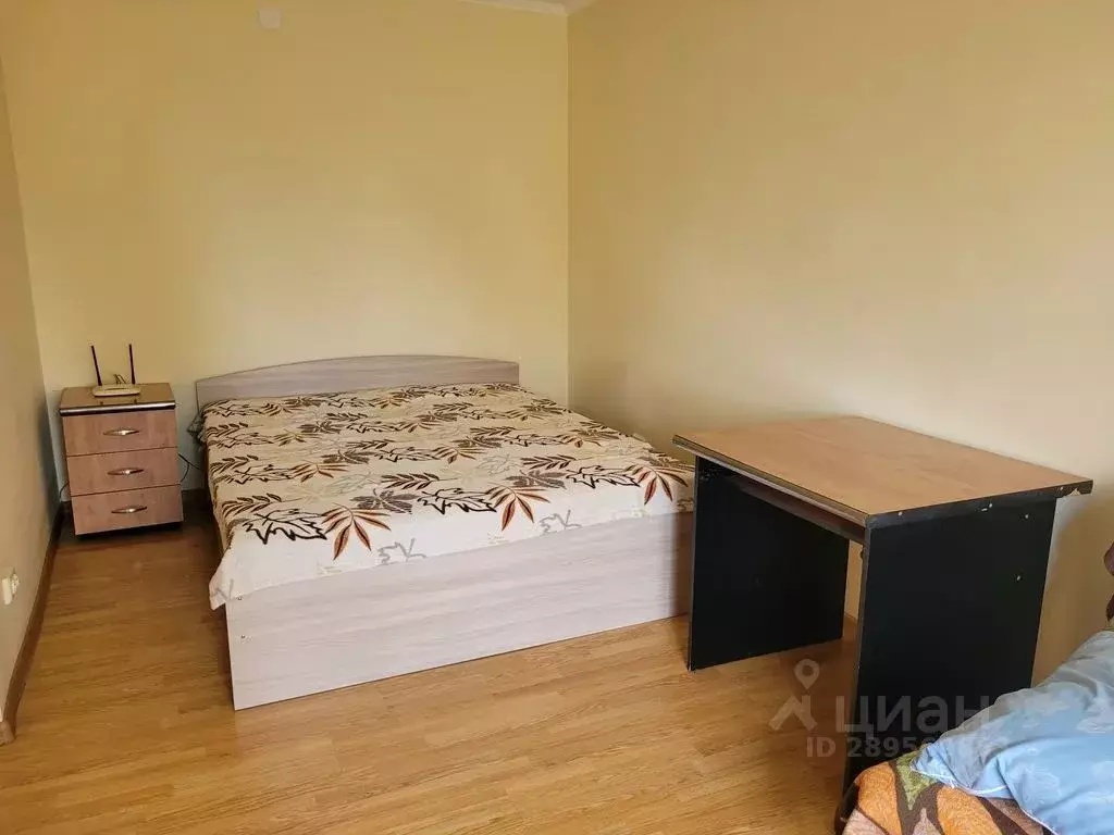 1-к кв. Псковская область, Псков Рижский просп., 31 (30.0 м) - Фото 1