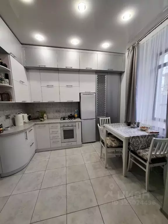 3-к кв. Крым, Керчь ул. Сакко, 3 (47.1 м) - Фото 1