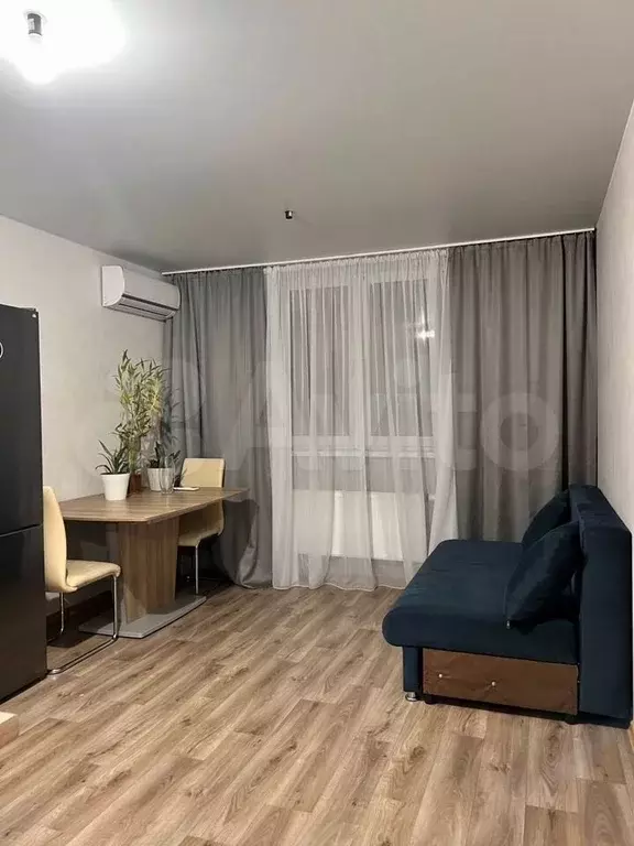 1-к. квартира, 38 м, 4/6 эт. - Фото 1