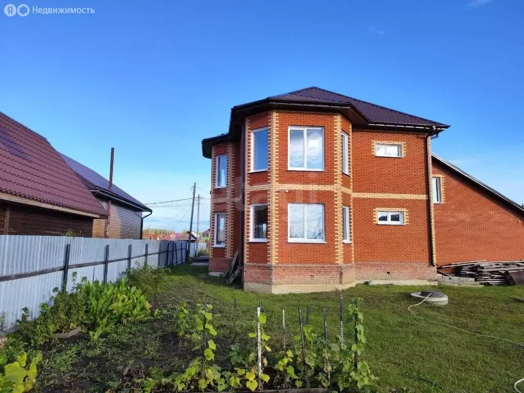 Дом в Зоркальцево, микрорайон Покровский, улица Колодникова (341 м) - Фото 0
