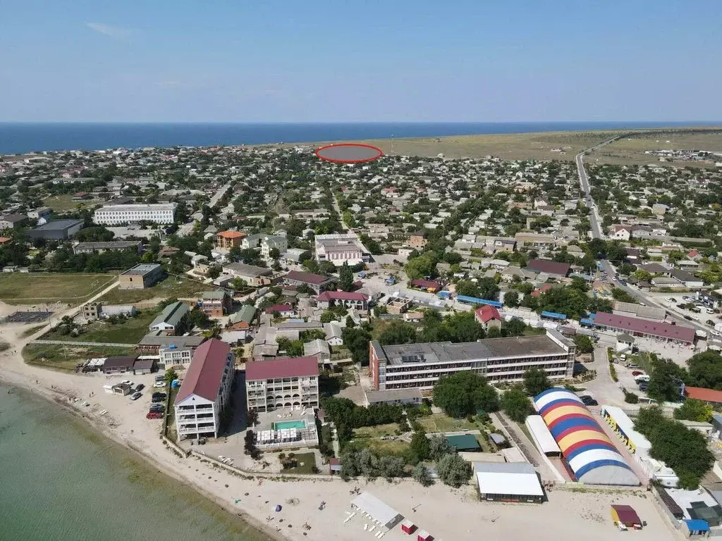 Участок в Крым, Черноморский район, с. Межводное ул. Э. Циолковского ... - Фото 1