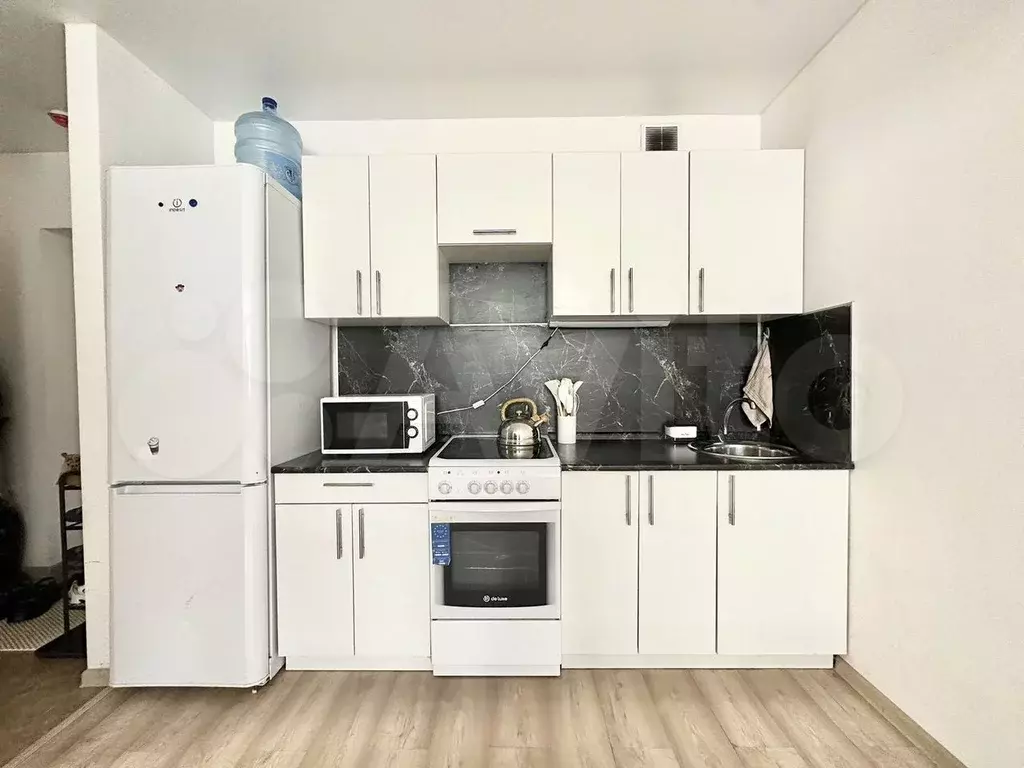 1-к. квартира, 39,2 м, 1/10 эт. - Фото 1