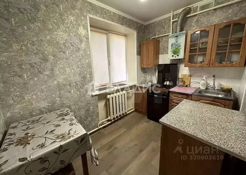 2-к кв. Белгородская область, Яковлевский муниципальный округ, с. ... - Фото 0