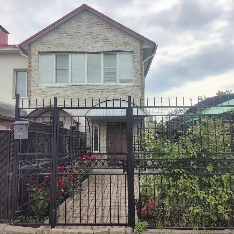 Таунхаус в Белгородская область, Белгородский район, Разумное рп ул. ... - Фото 0