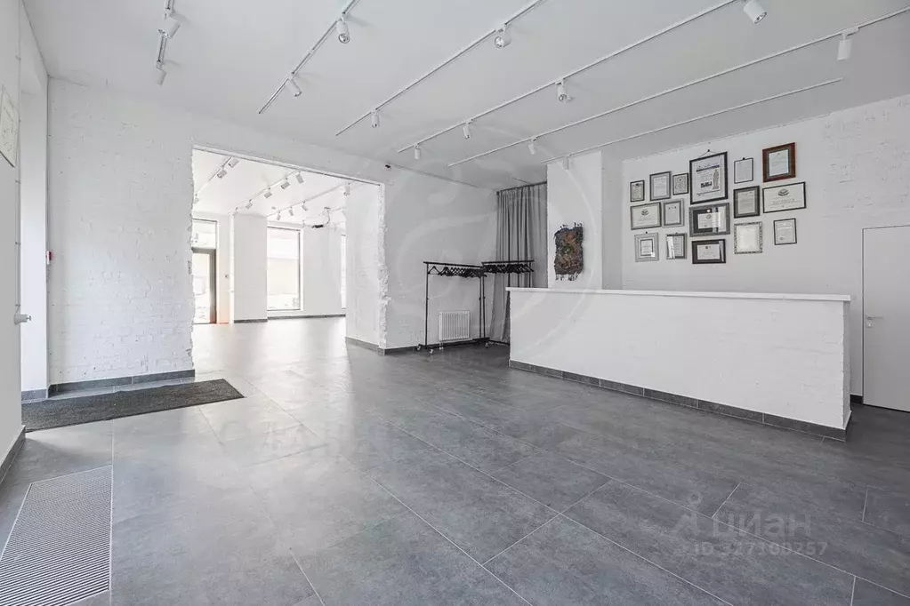 Помещение свободного назначения в Москва Серебрянический пер., 8 (68 ... - Фото 2