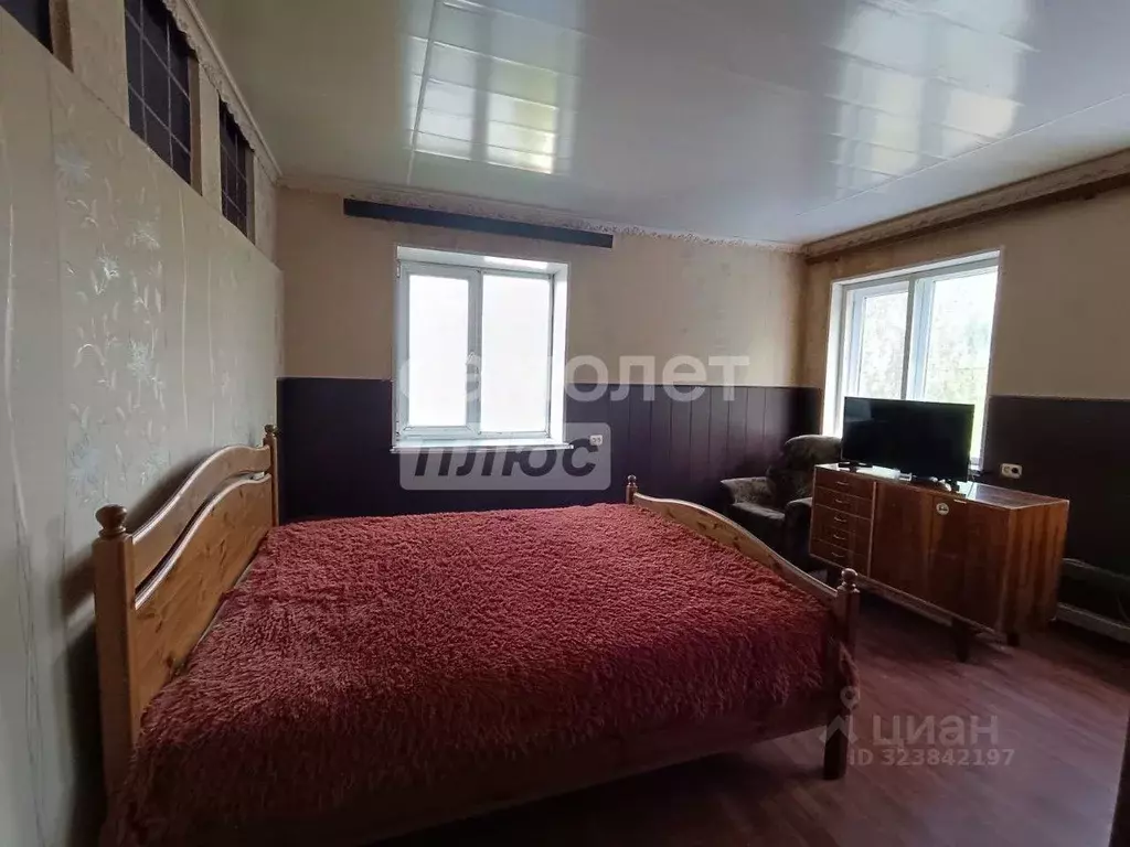 Дом в Марий Эл, Волжск ул. Авиации (210 м) - Фото 1