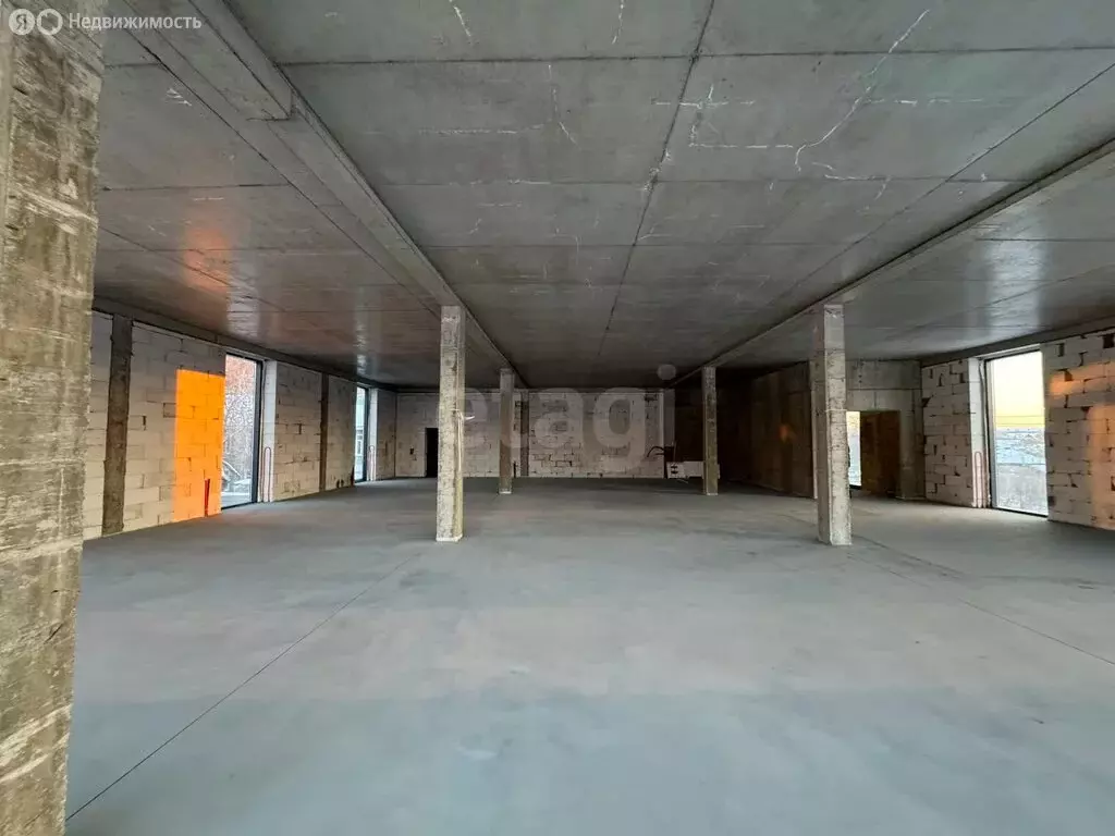 Торговая площадь (600 м) - Фото 2