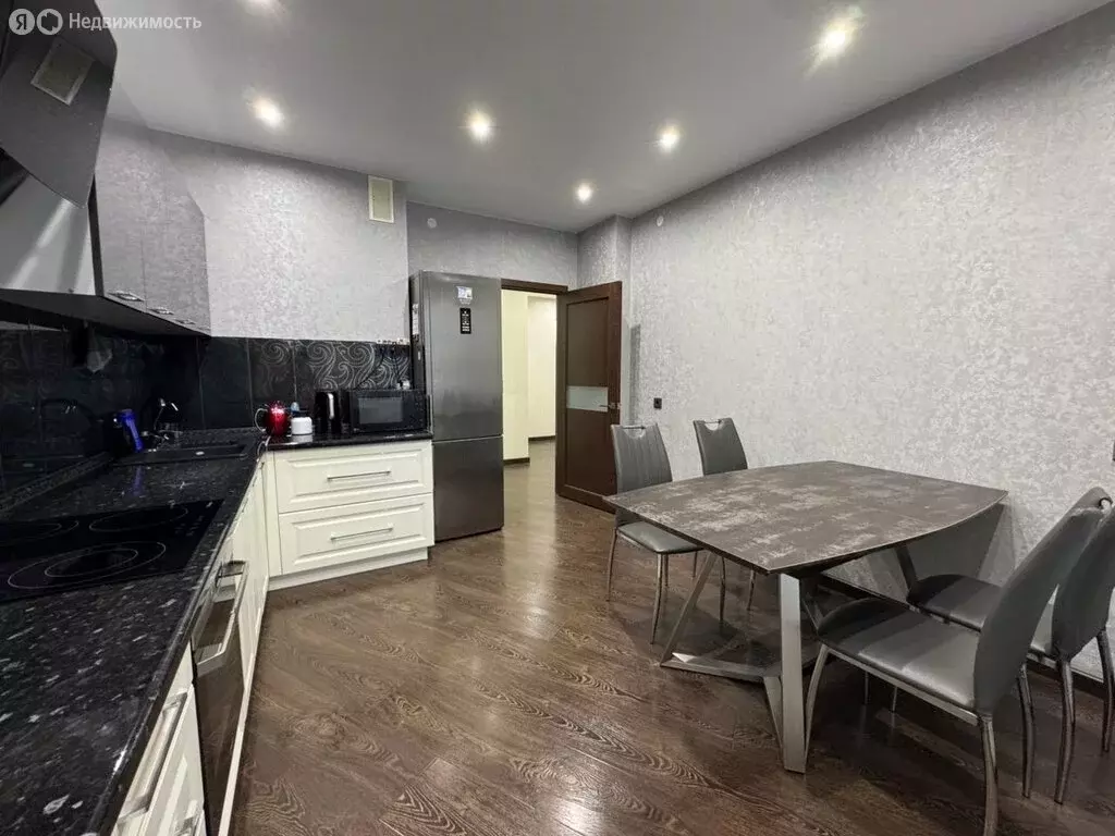 3-комнатная квартира: Кохма, Ивановская улица, 71 (98.4 м) - Фото 2