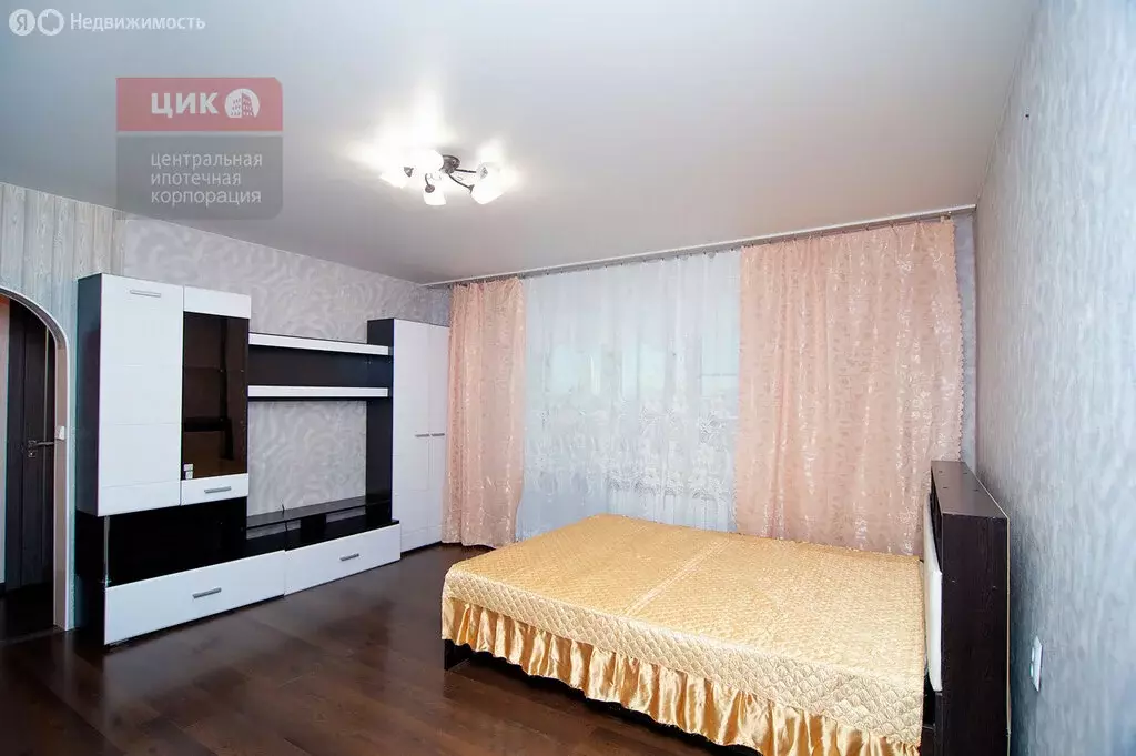 1-комнатная квартира: Листвянка, Авиационная улица, 10 (34.1 м) - Фото 0