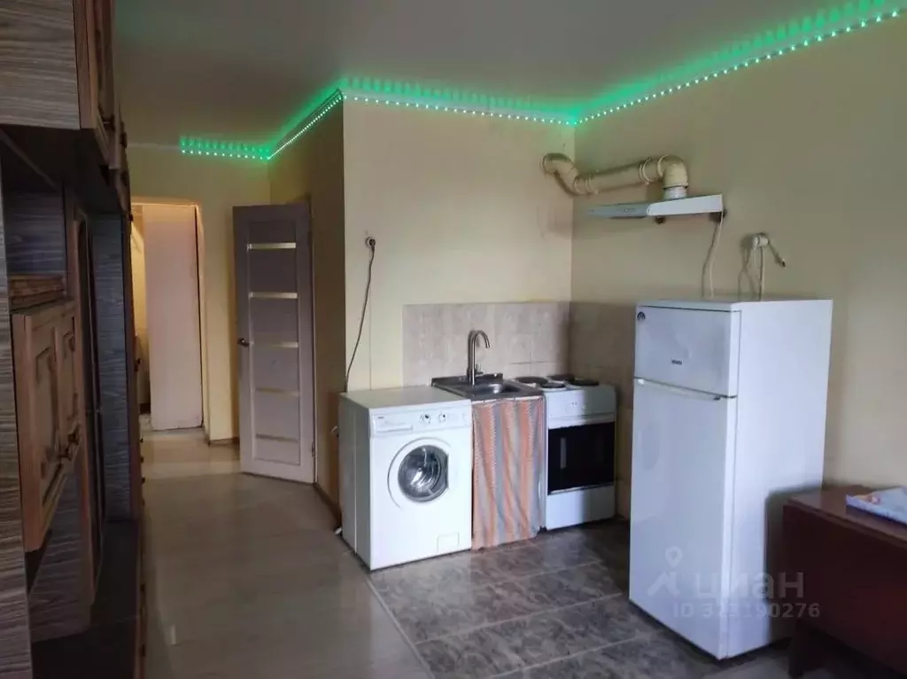 Студия Ростовская область, Батайск ул. Максима Горького, 491В (30.0 м) - Фото 2