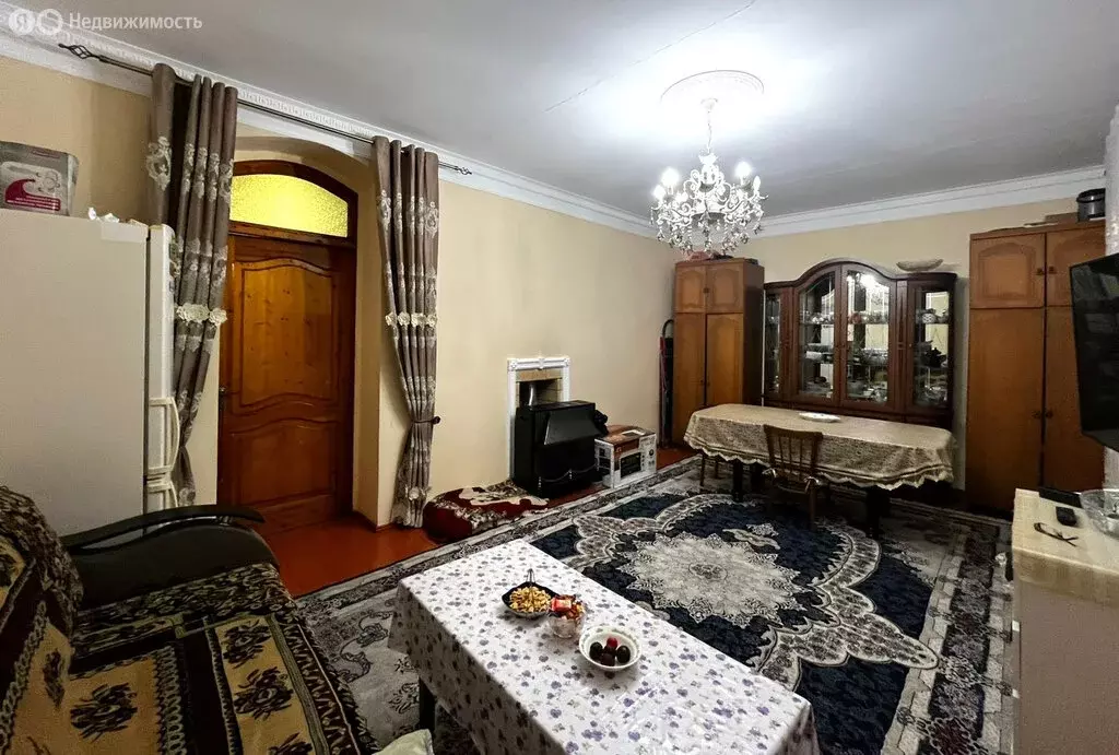 2-комнатная квартира: Дербент, улица Курбанова С.Д., 19 (45 м) - Фото 1