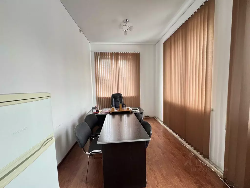 Офис в Северная Осетия, Владикавказ Иристонская ул., 74 (260 м) - Фото 1