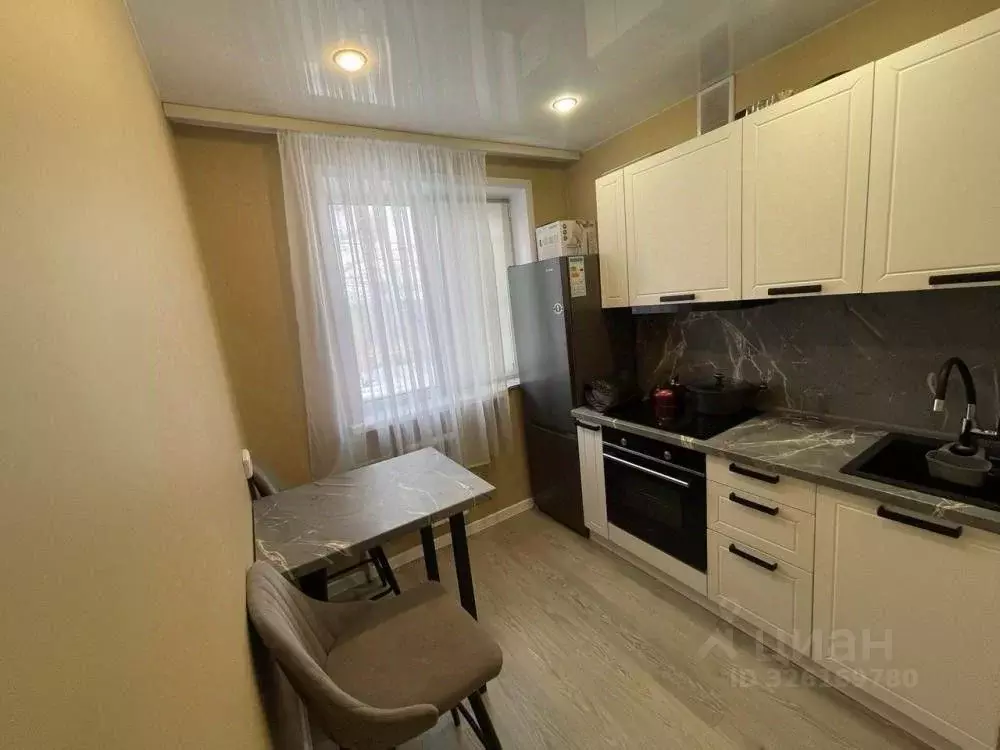 2-к кв. Иркутская область, Иркутск Полярная ул., 80А (47.3 м) - Фото 0