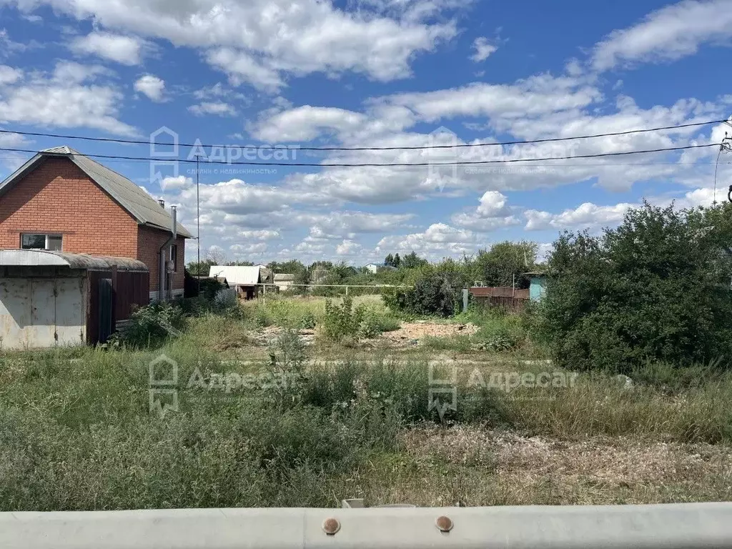 Участок в Волгоградская область, Волгоград Рабочий поселок Горьковский ... - Фото 0