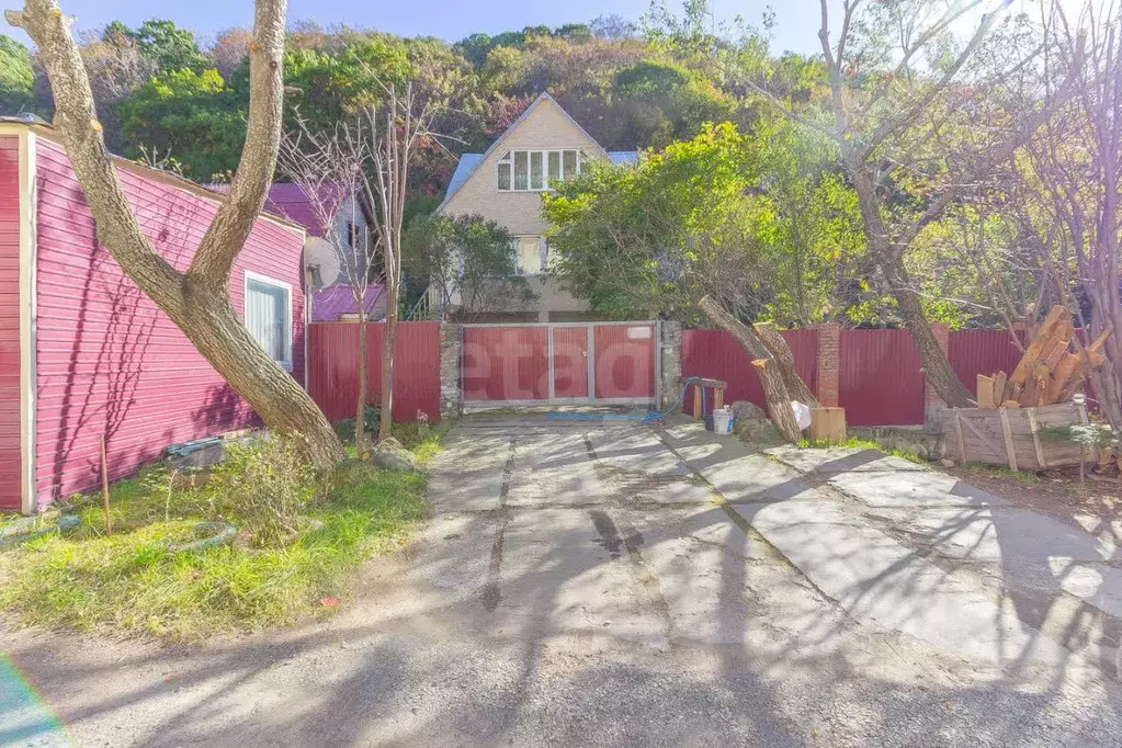 Дом в Сахалинская область, Холмск ул. Ульяны Громовой, 10 (211 м) - Фото 1