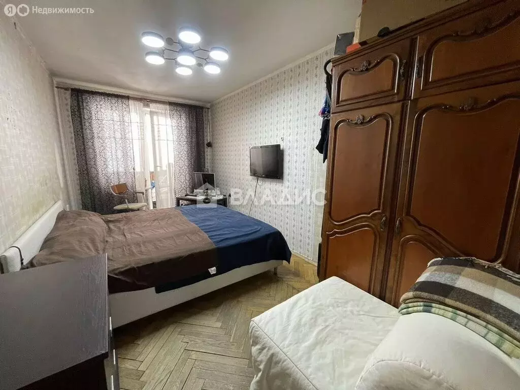 3-комнатная квартира: Москва, улица Бажова, 15к2 (58.7 м) - Фото 1