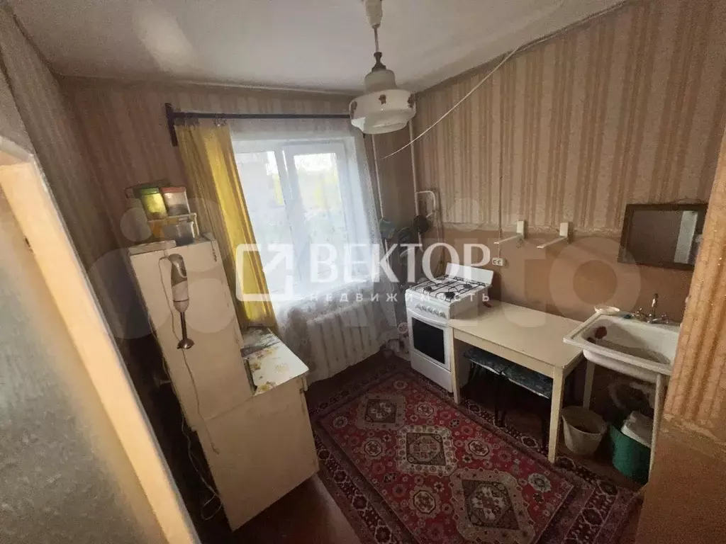 2-к. квартира, 45 м, 1/5 эт. - Фото 0