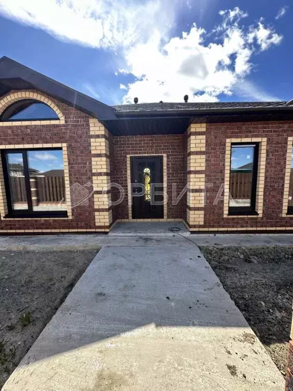 Дом в Тюменская область, Тюменский муниципальный округ, с. Чикча ул. ... - Фото 2