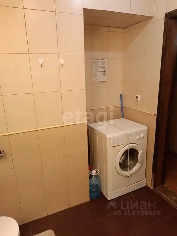 4-к кв. Свердловская область, Екатеринбург ул. Короленко, 14 (81.0 м) - Фото 0