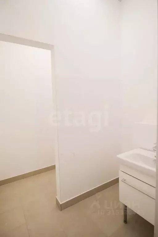 Торговая площадь в Калужская область, Калуга ул. Пухова, 56 (200 м) - Фото 2