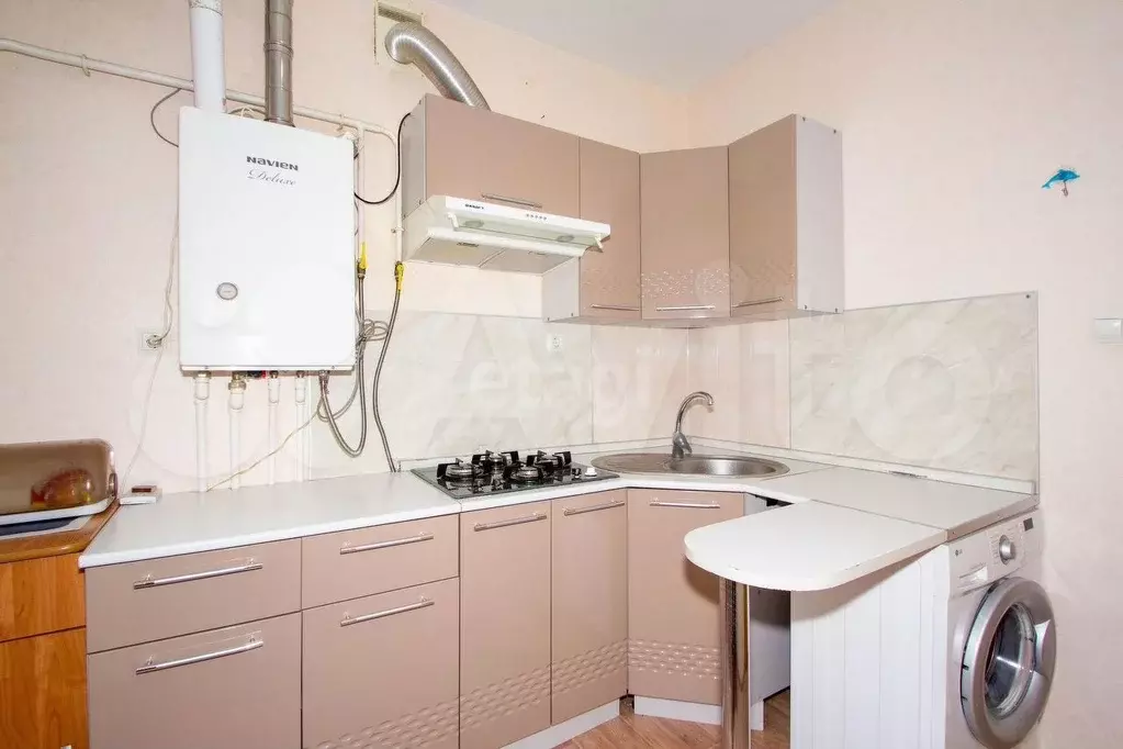 1-к. квартира, 27 м, 3/3 эт. - Фото 1