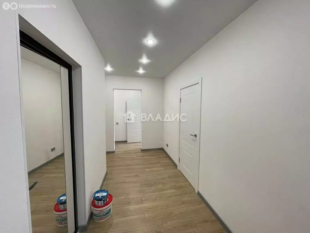 3-комнатная квартира: Новоалтайск, Прудская улица, 40 (79.5 м) - Фото 1